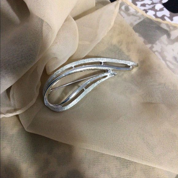 Vintage Sarah Coventry Brooch Pin Silver Marked Nice! - Picture 7 of 15